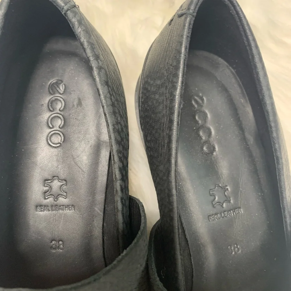 Black Women's Mary Jane Comfort Flats - Brand Unspecified